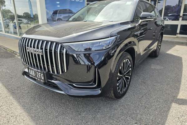 2025 OMODA JAECOO J8 Track