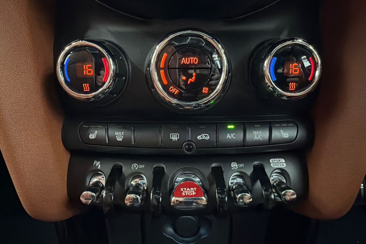 2023 MINI Hatch John Cooper Works Essential F56 LCI-2