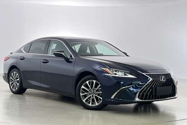 2025 Lexus ES ES300h Luxury AXZH10R