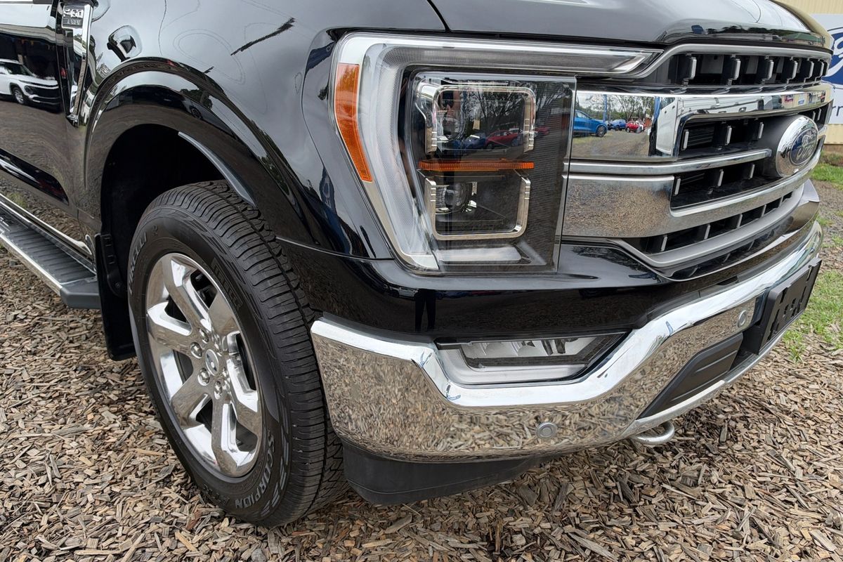 2023 Ford F-150 Lariat 4X4 SWB