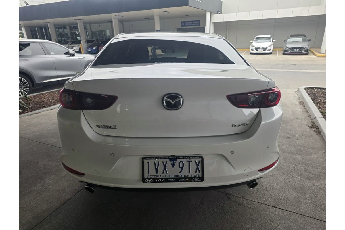 2022 Mazda 3 G20 Evolve BP Series image 6
