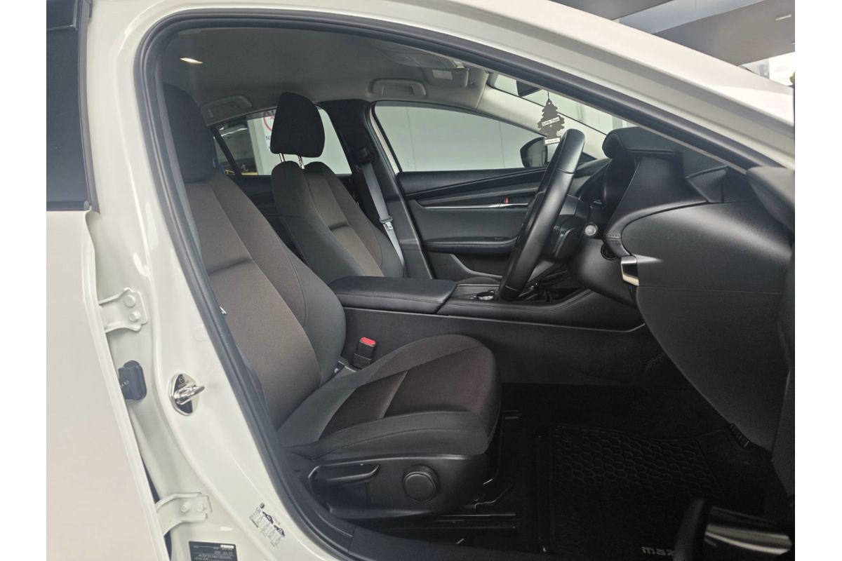 2022 Mazda 3 G20 Evolve BP Series image 14