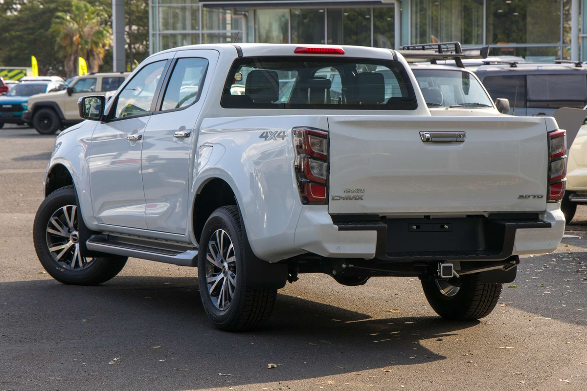 2025 Isuzu D-MAX LS-U+ 4X4