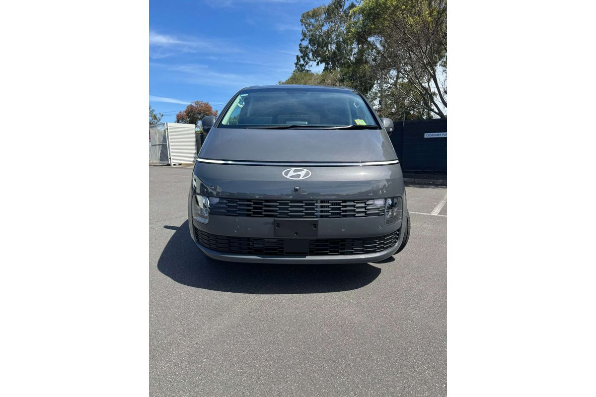 2026 Hyundai STARIA LOAD Hybrid Premium US4.V4