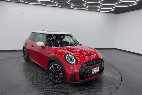 2023 MINI Hatch John Cooper Works Essential F56 LCI-2