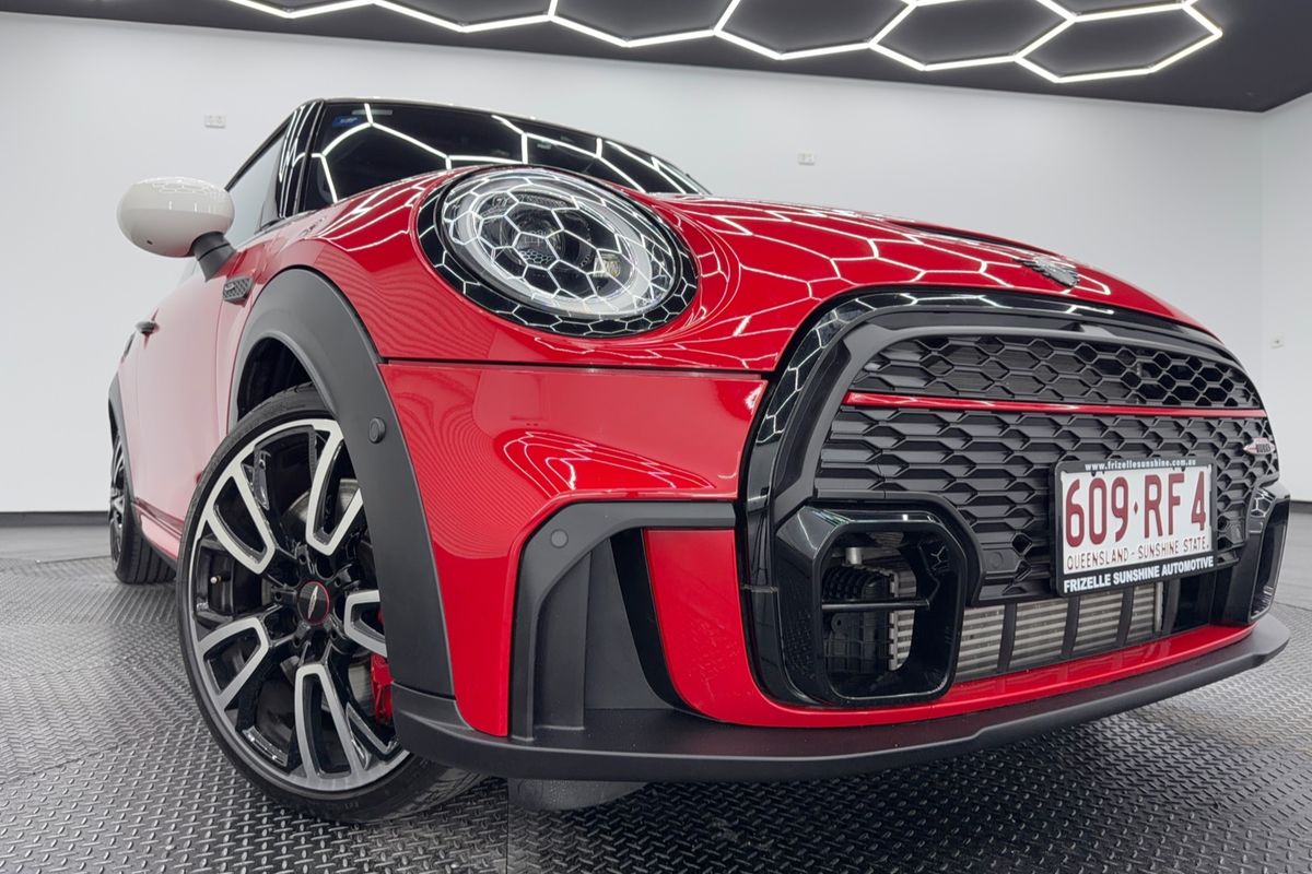 2023 MINI Hatch John Cooper Works Essential F56 LCI-2