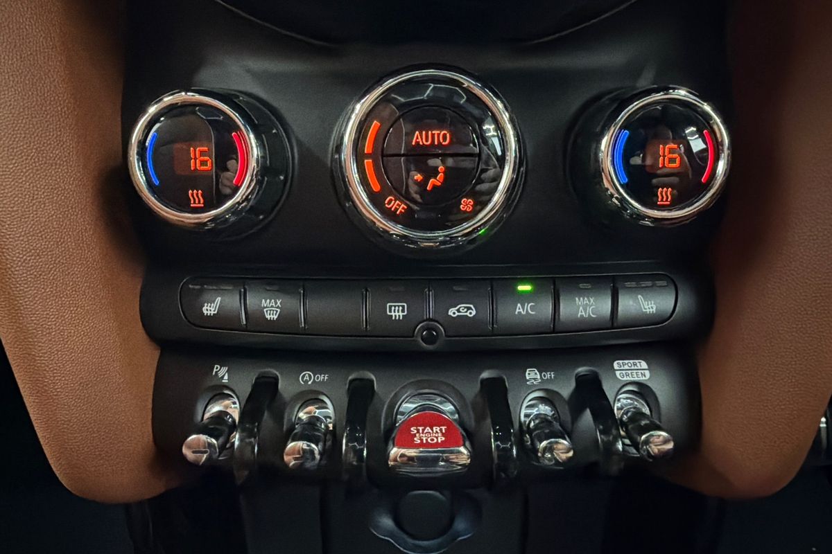 2023 MINI Hatch John Cooper Works Essential F56 LCI-2