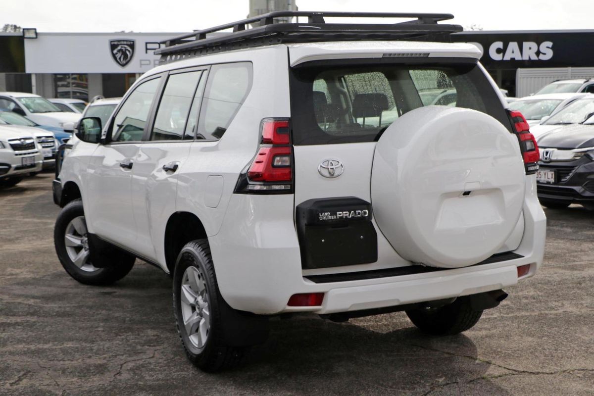 2017 Toyota Landcruiser Prado GX GDJ150R