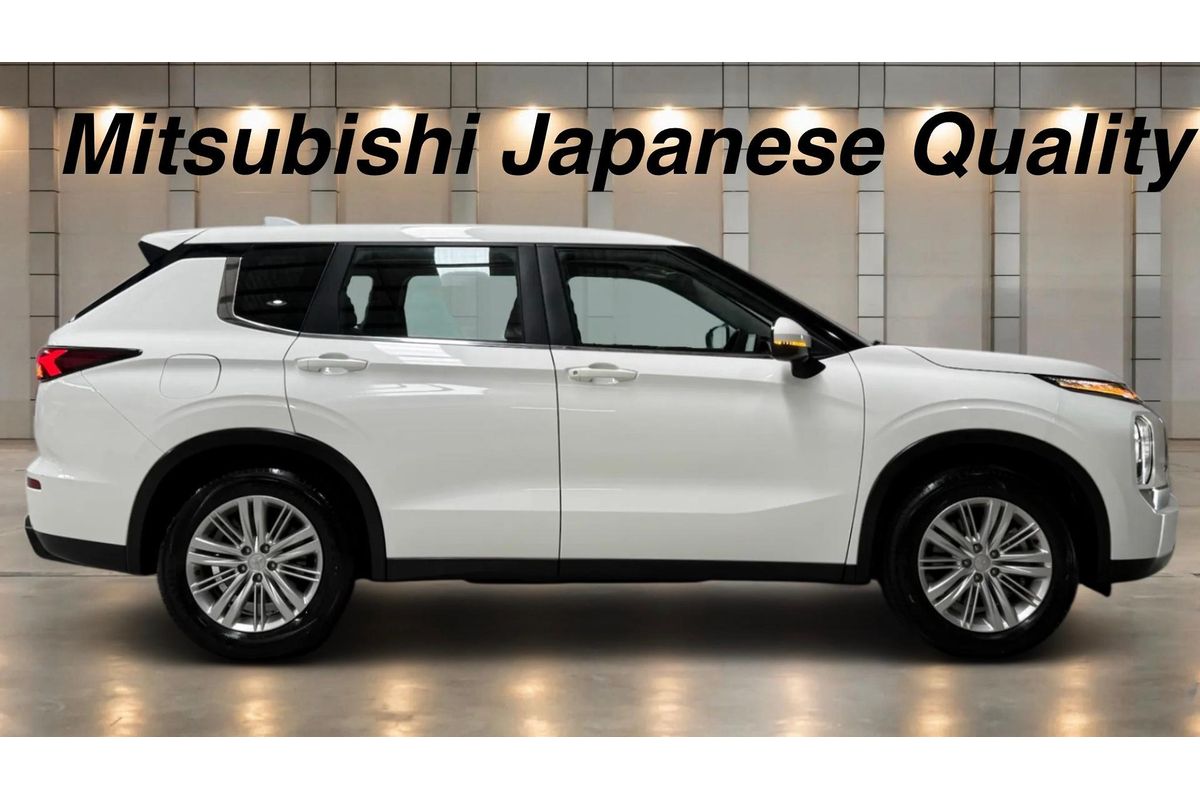 2024 Mitsubishi Outlander ES ZM