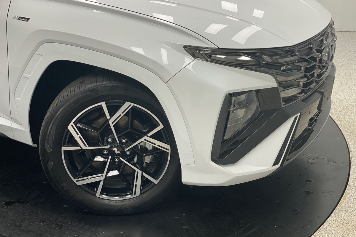 2025 Hyundai Tucson Hybrid Elite N Line NX4.V4