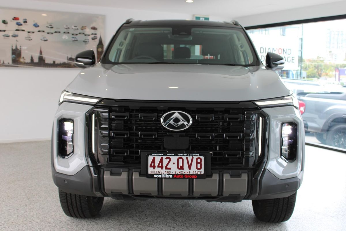 2025 LDV D90 Executive SV9A