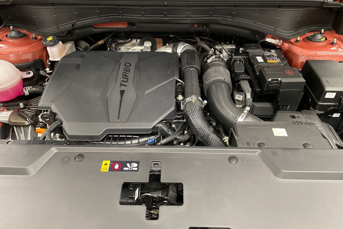 2025 Hyundai Santa Fe Elite MX5.V1