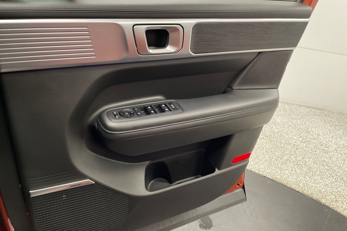 2025 Hyundai Santa Fe Elite MX5.V1
