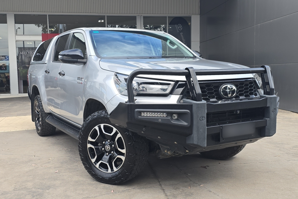 2024 Toyota Hilux SR5 48V GUN126R 4X4