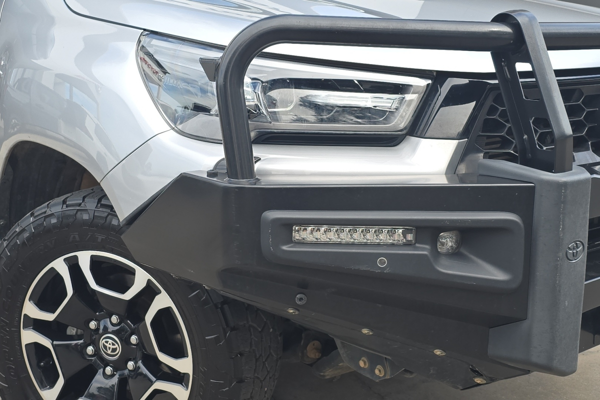 2024 Toyota Hilux SR5 48V GUN126R 4X4