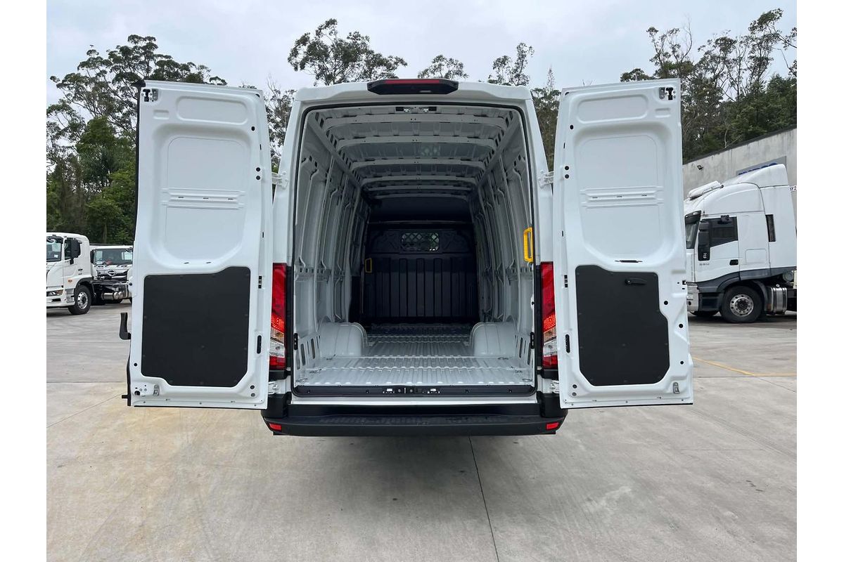 2026 IVECO Daily 50C18V image 12