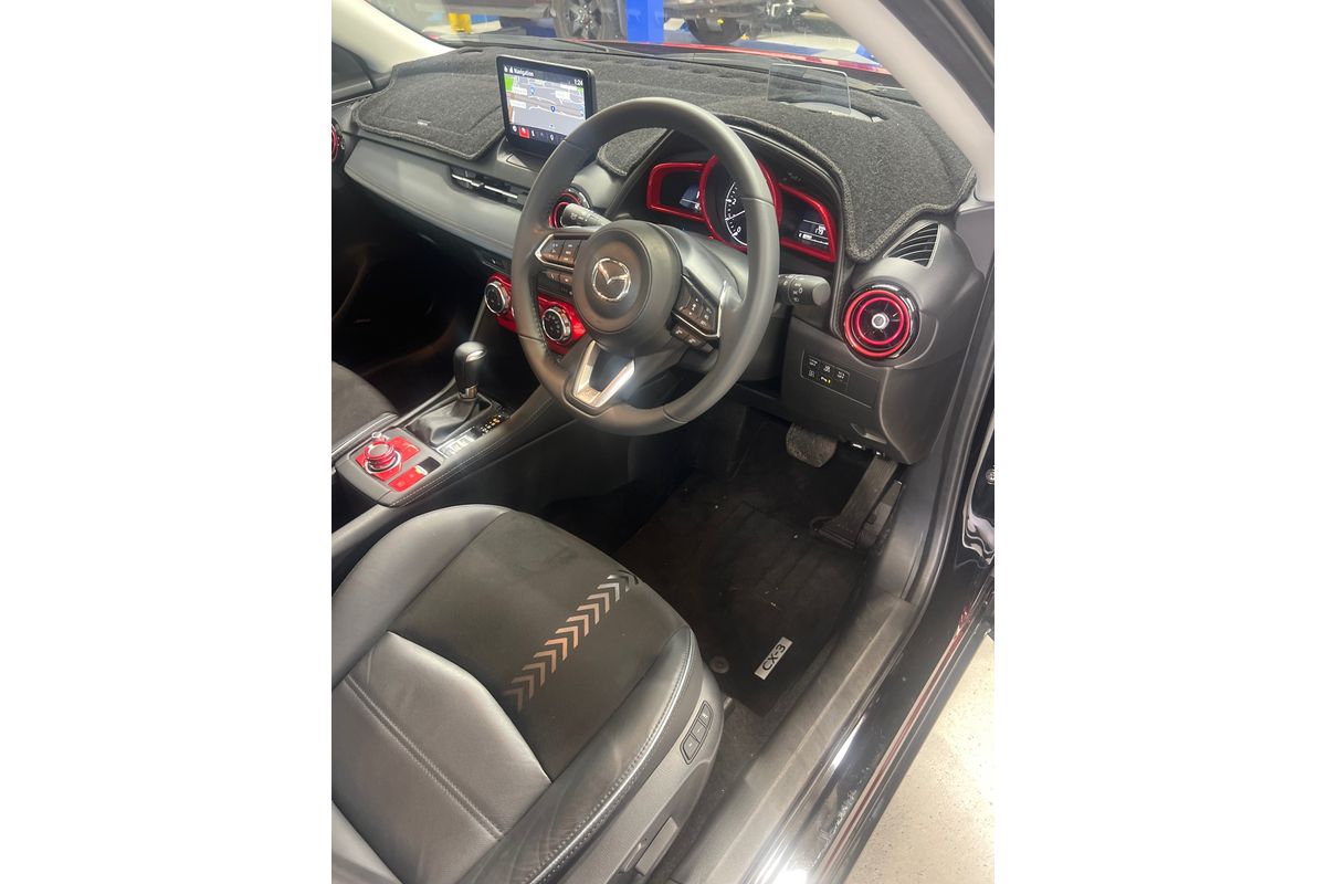 2025 Mazda CX-3 G20 GT SP DK image 8
