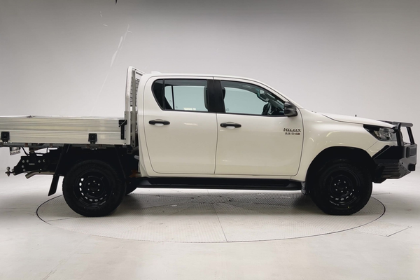 2021 Toyota Hilux SR GUN126R 4X4 thumb-2