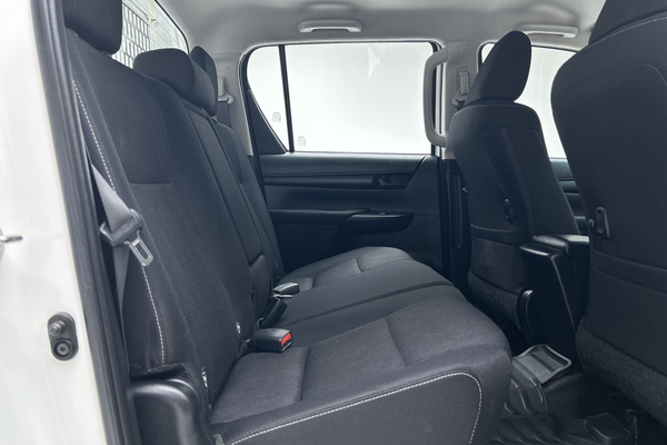 2021 Toyota Hilux SR GUN126R 4X4 thumb-10