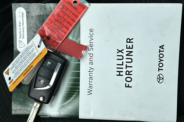 2021 Toyota Hilux SR GUN126R 4X4 thumb-21