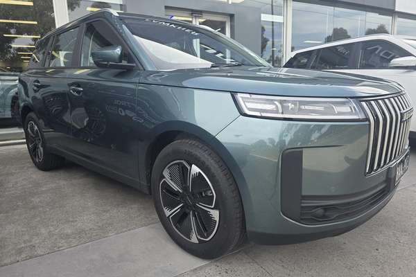 2026 OMODA JAECOO J5 Hybrid Summit