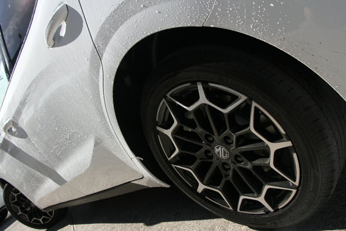 2026 MG MG4 EV Urban Essence 43 AH4E