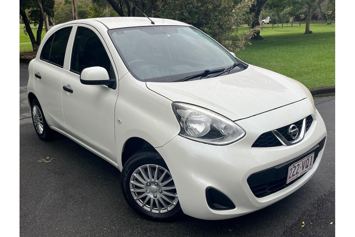 2015 Nissan Micra ST K13