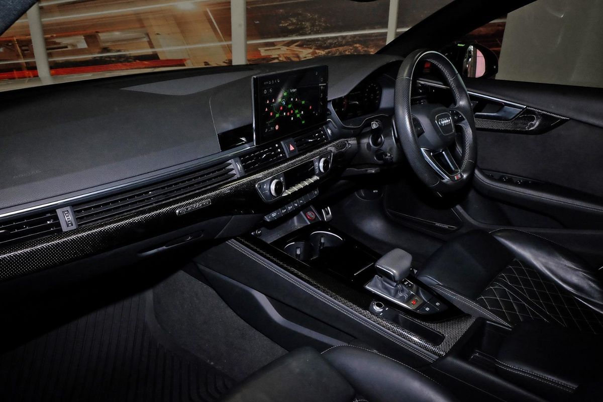 2021 Audi S4 B9 image 9