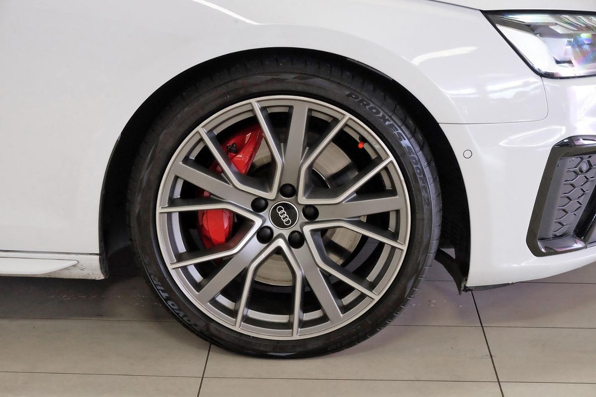 2021 Audi S4 B9 image 19