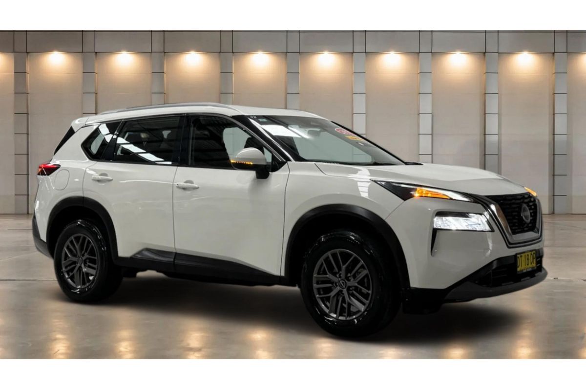 2024 Nissan X-TRAIL ST T33