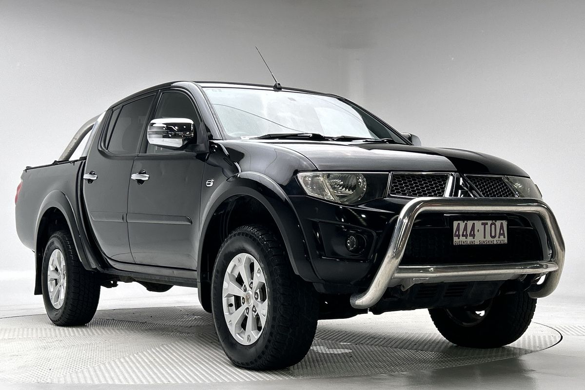 2013 Mitsubishi Triton GLX-R MN 4X4