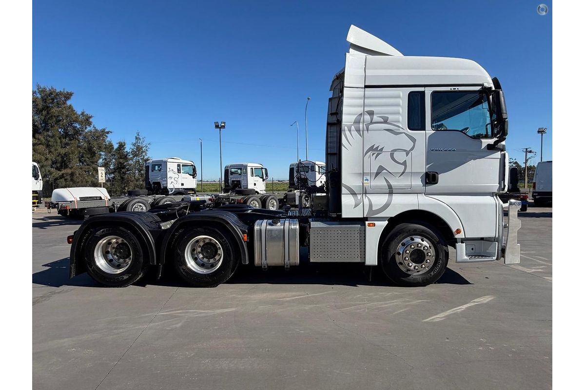 2025 Sitrak C9h