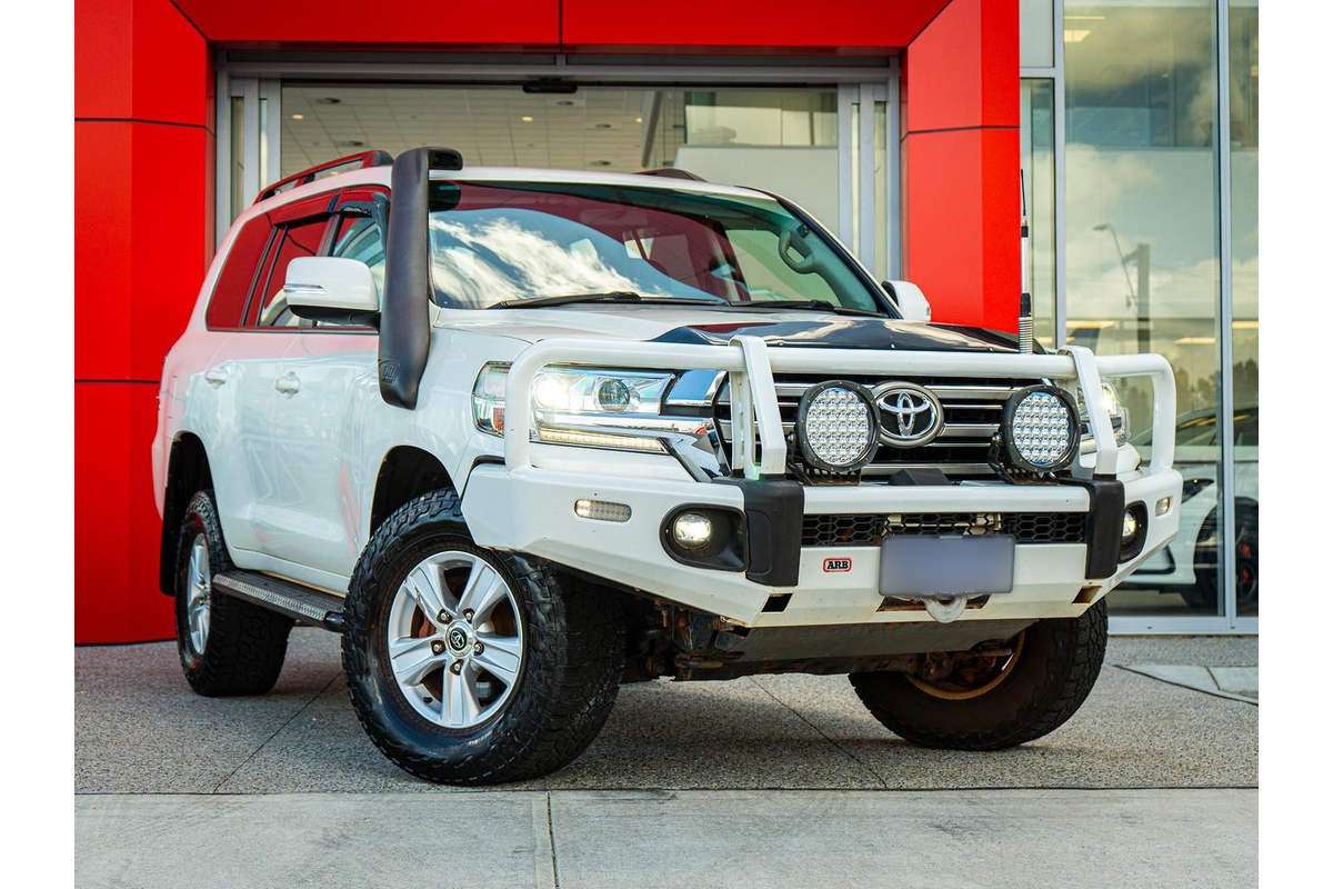 2017 Toyota Landcruiser GXL VDJ200R