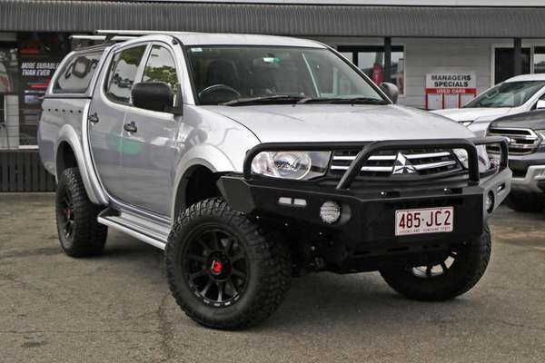 2012 Mitsubishi Triton GLX MN 4X4
