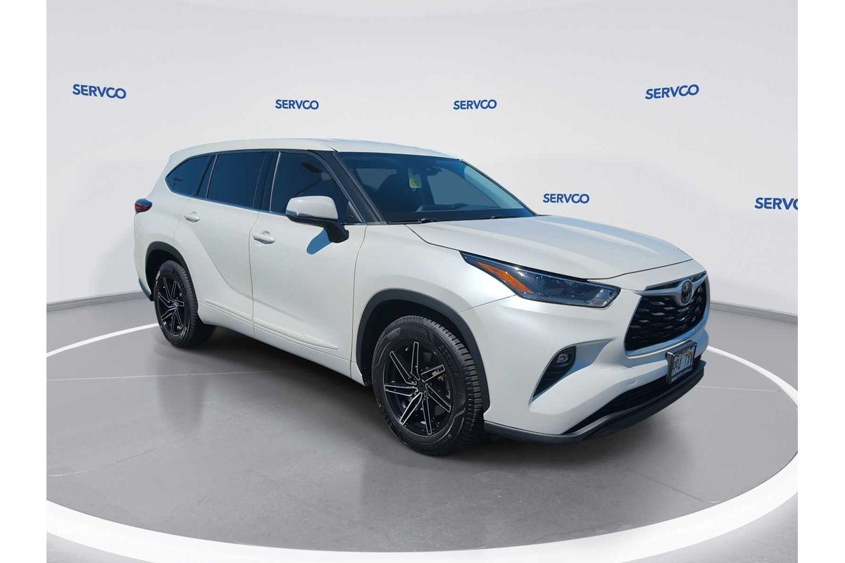 2021 Toyota Highlander LE