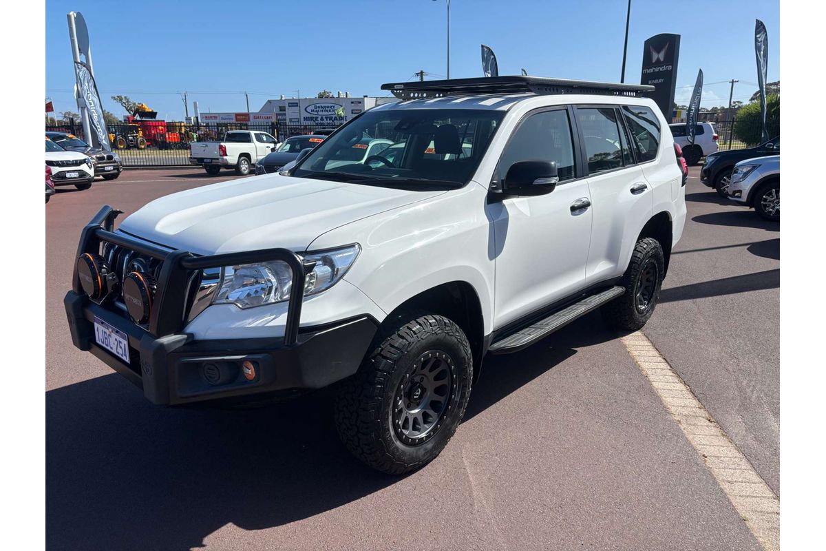 2022 Toyota Landcruiser Prado GX GDJ150R