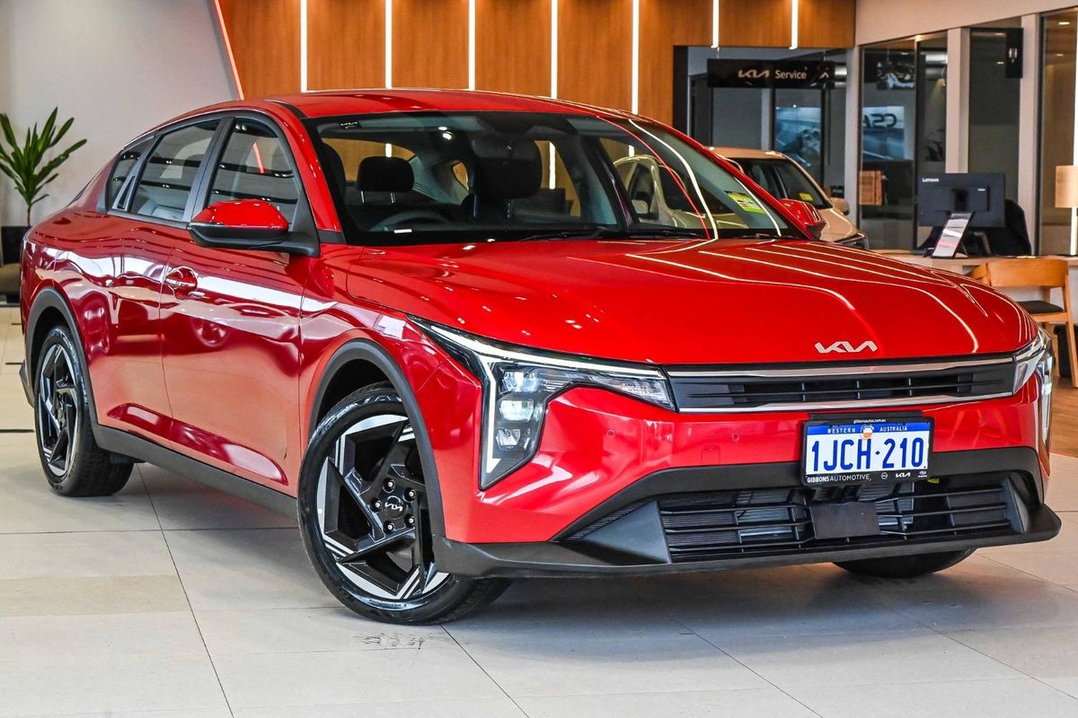 2025 Kia K4 Sport CL4m
