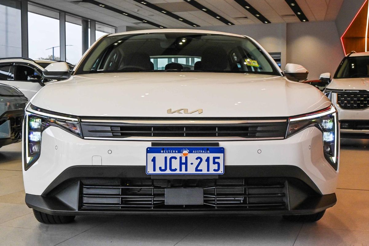2025 Kia K4 Sport CL4m
