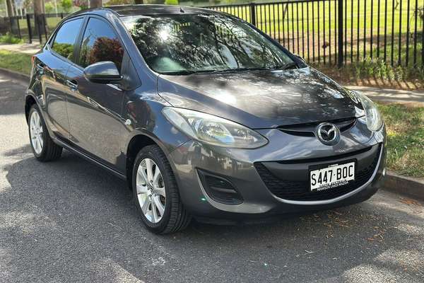 2011 Mazda 2 Neo DE Series 2