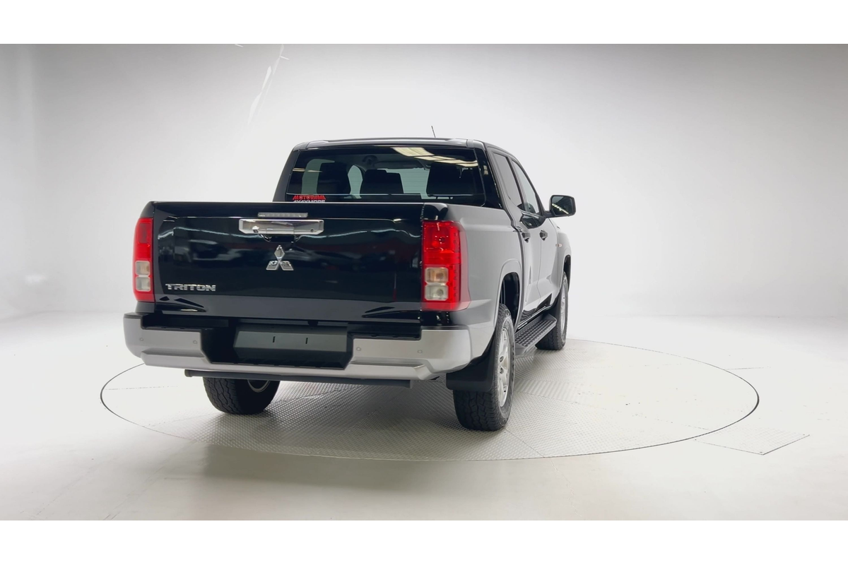 2024 Mitsubishi Triton GLX+ MV 4X4