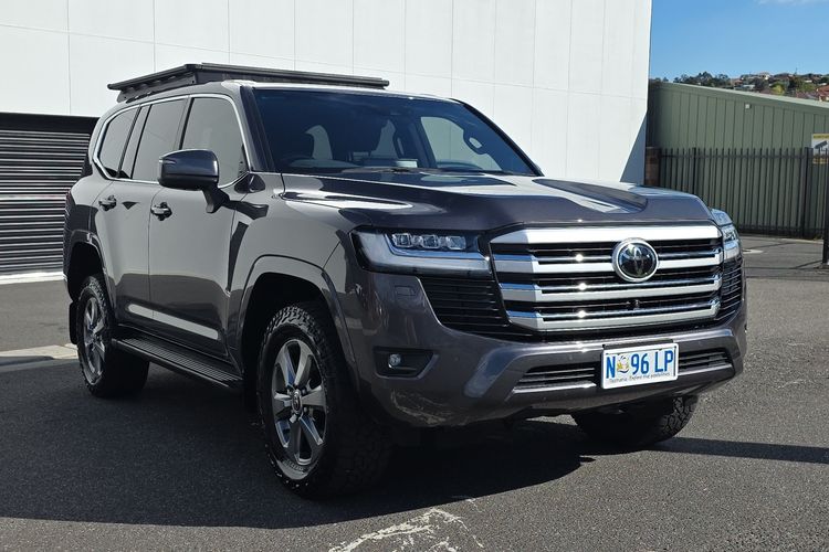 2023 Toyota Landcruiser VX FJA300R