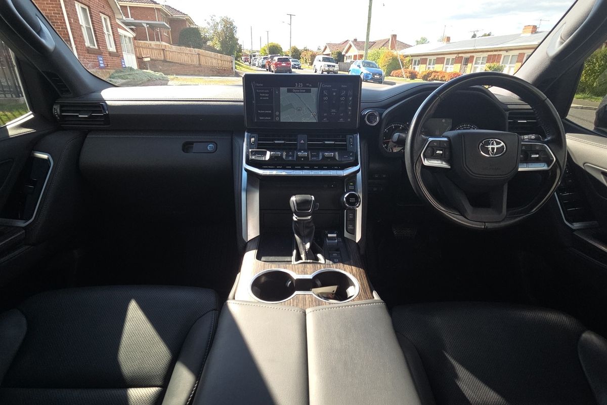 2023 Toyota Landcruiser VX FJA300R