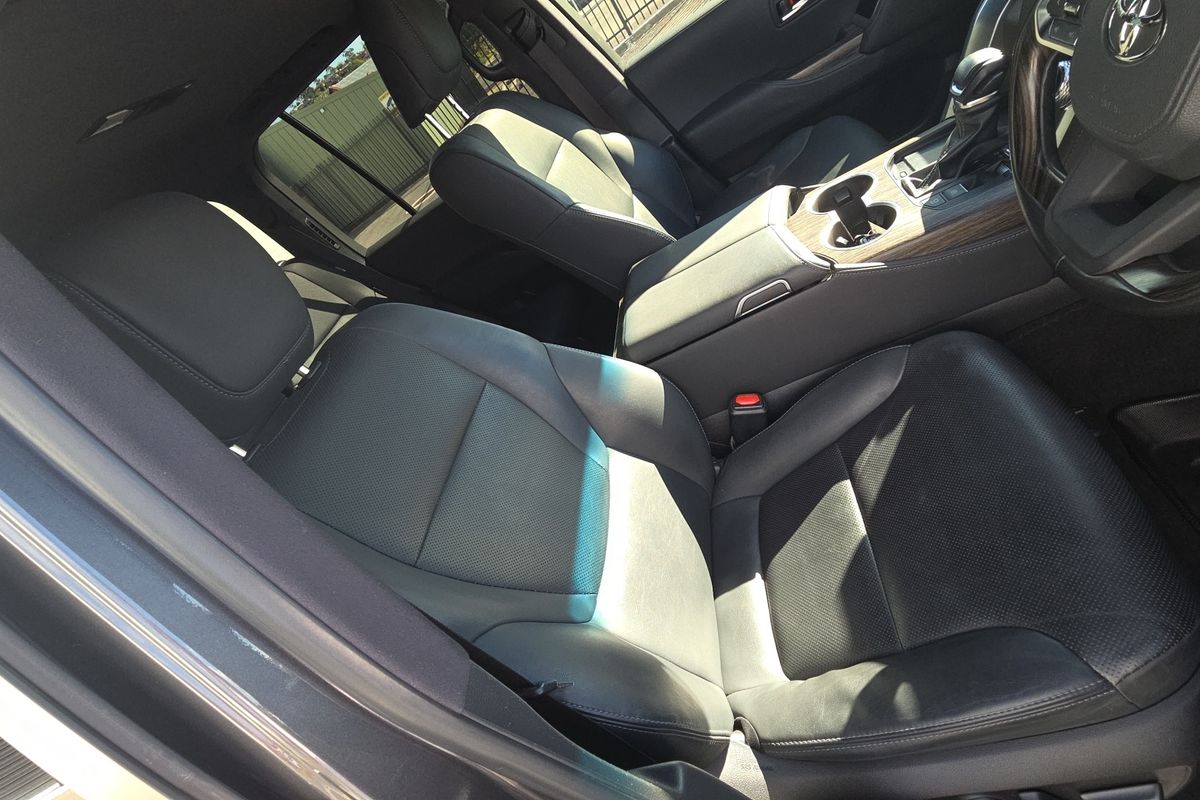 2023 Toyota Landcruiser VX FJA300R