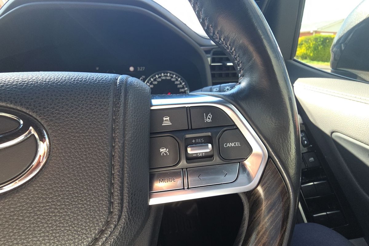 2023 Toyota Landcruiser VX FJA300R