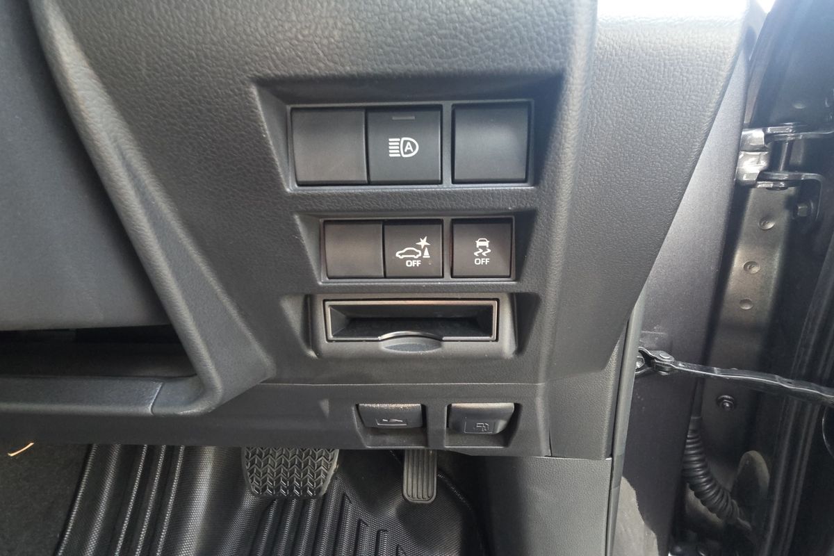 2023 Toyota Landcruiser VX FJA300R