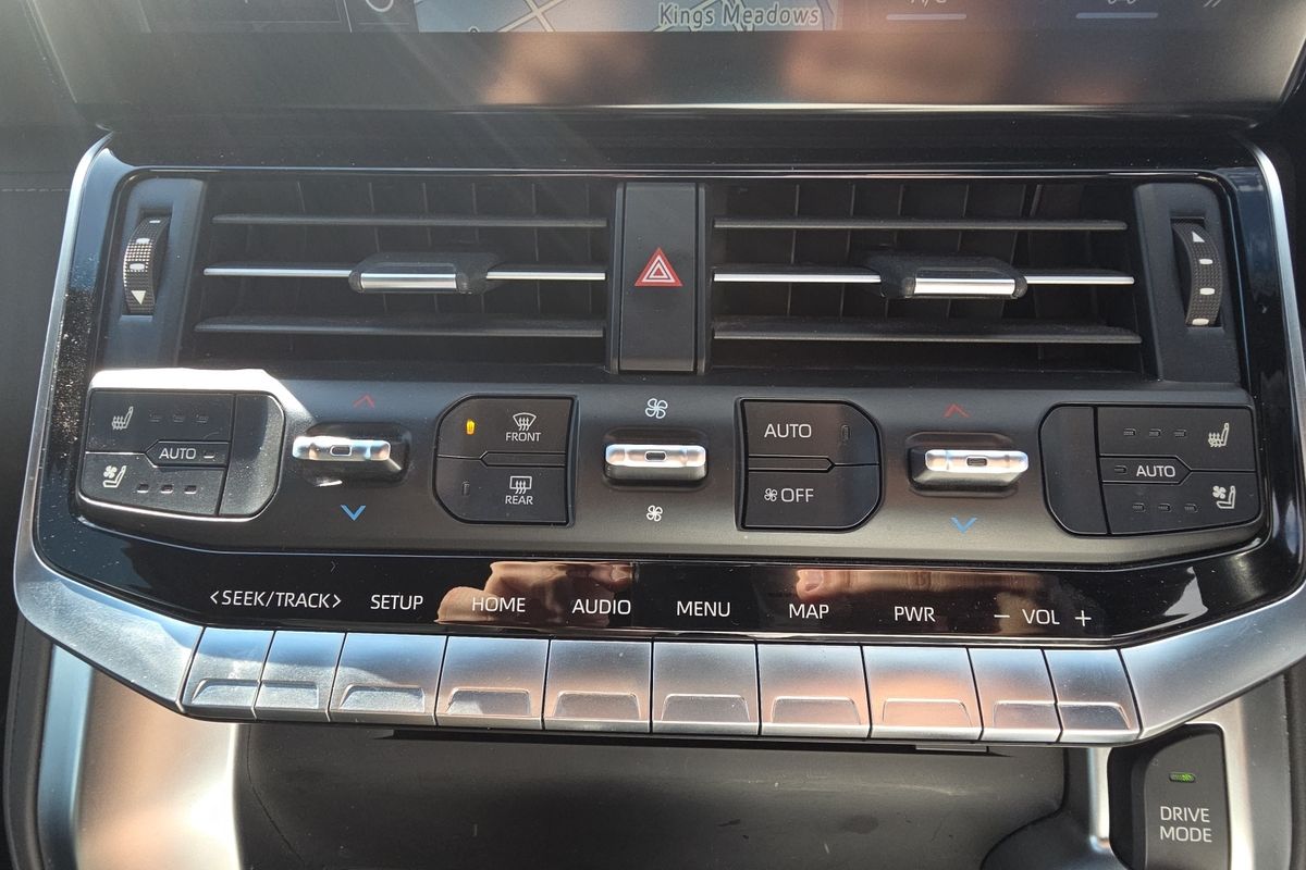 2023 Toyota Landcruiser VX FJA300R