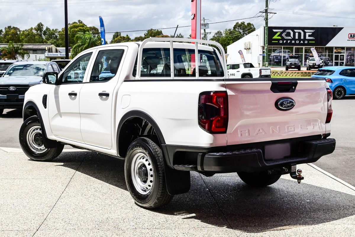 2024 Ford Ranger XL 4X4 2.0L