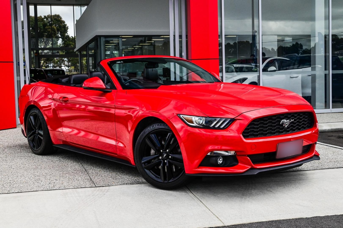 2017 Ford Mustang FM
