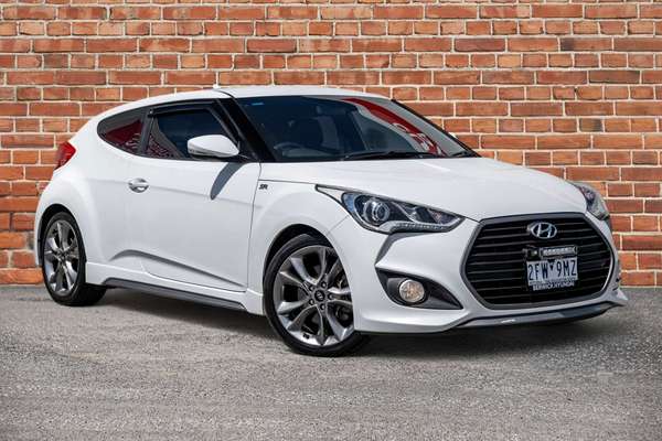 2015 Hyundai Veloster SR Turbo FS4 Series II