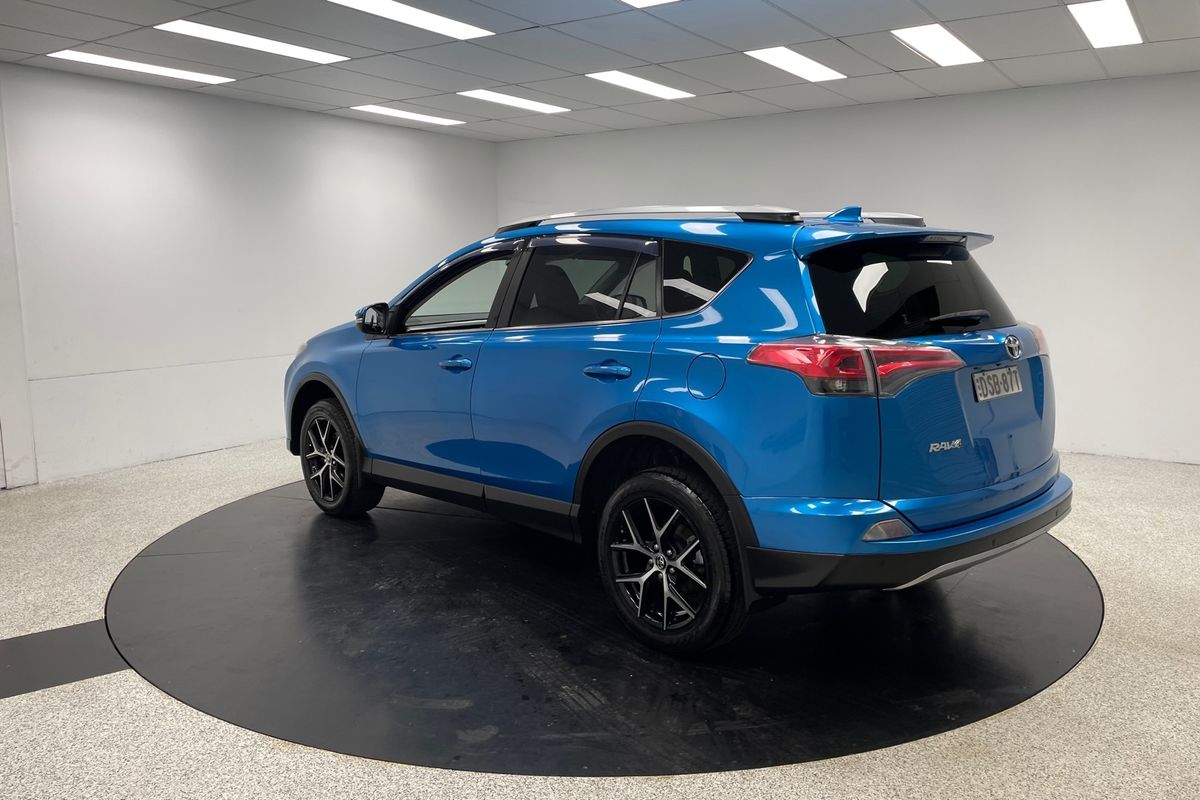 2017 Toyota RAV4 GXL ZSA42R